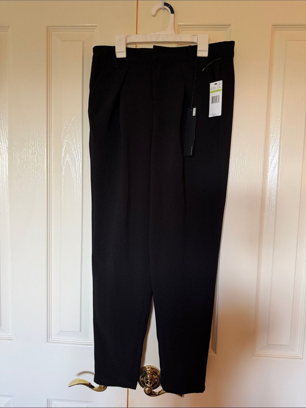 Nine West Black Cropped Pleated Tapered Pants